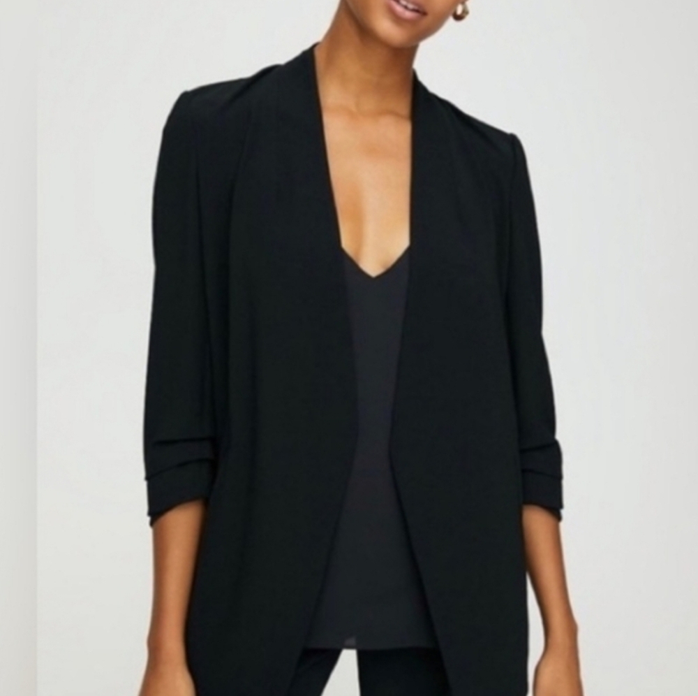 Aritzia Black Open-Front Blazer